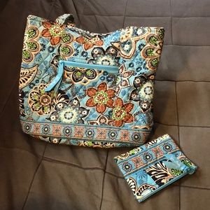 Vera Bradley small handbag in Bali Blue w/ wallet